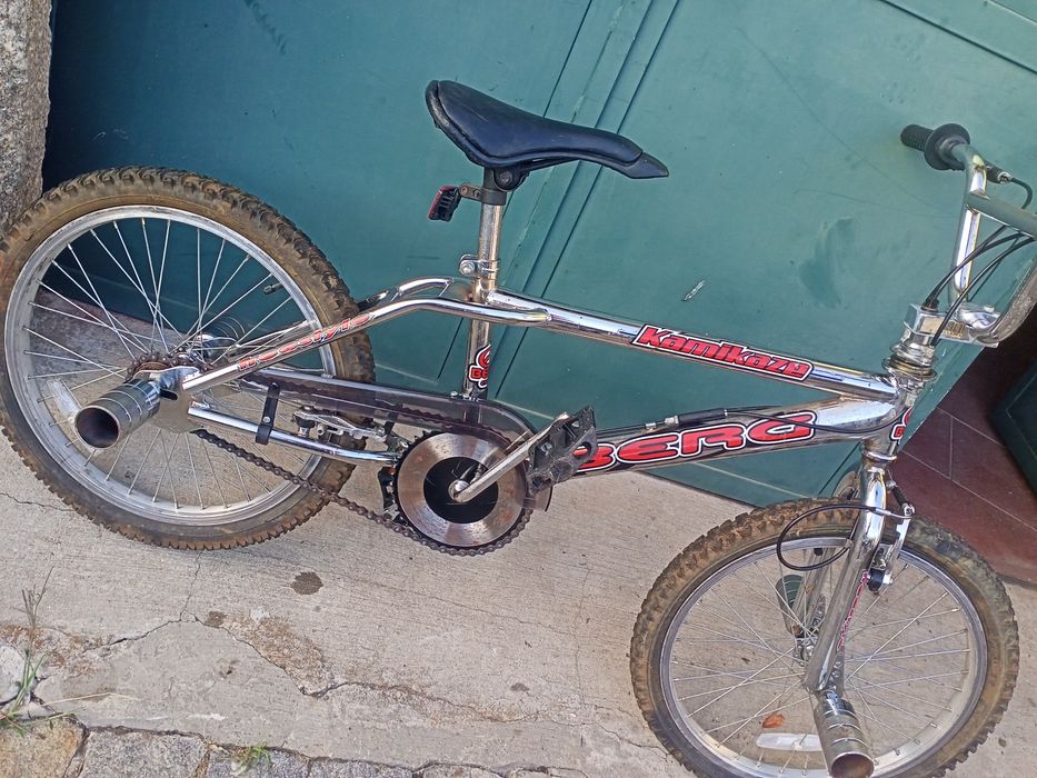 Bicicleta Berg Camicaza com rotor