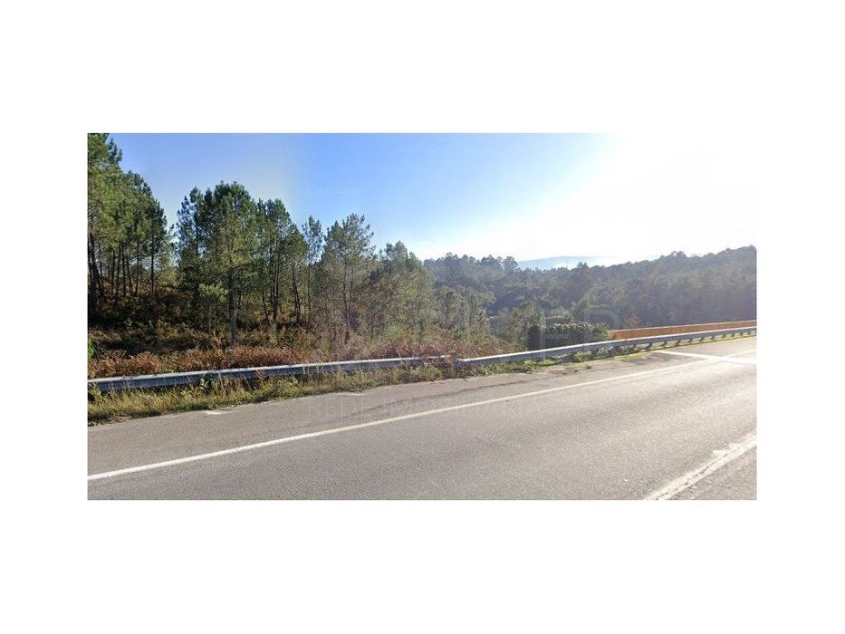 Terreno rústico em Troporiz, Monção