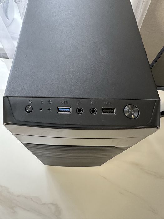 Продам ПК комплект (монітор 24, wi-fi, клавіатура, мишка та колонки)