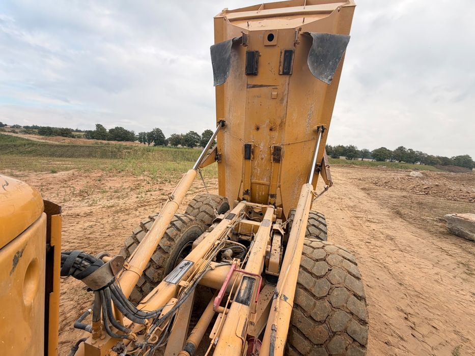 Sprzedam Wozidło CAT 730