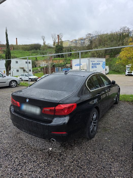 BMW 520D G30 impecável.