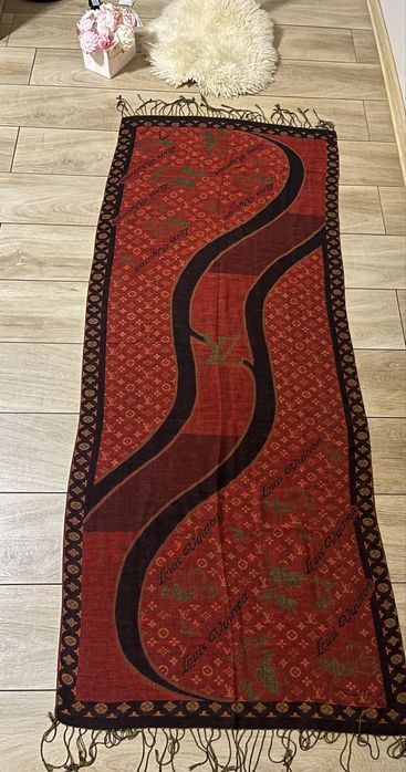 Duzy szal Louis Vuitton  170 cm x 70 cm