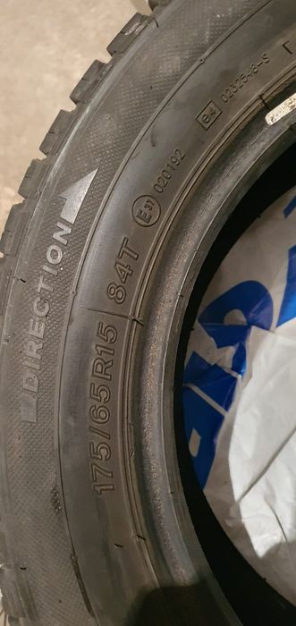 Opony zimowe 175/65R15 84T