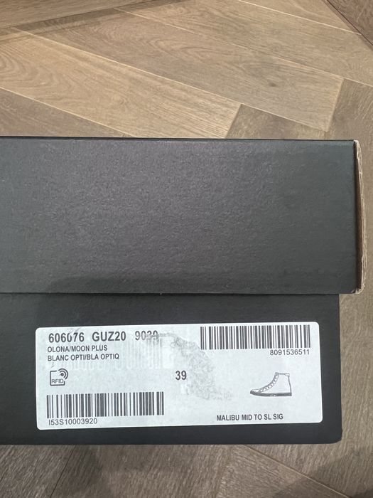 Продам Saint Laurent кеды Malibu оригинал