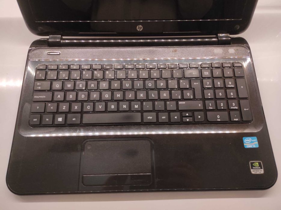 Portátil HP Pavilion 15 - Peças/Reparação