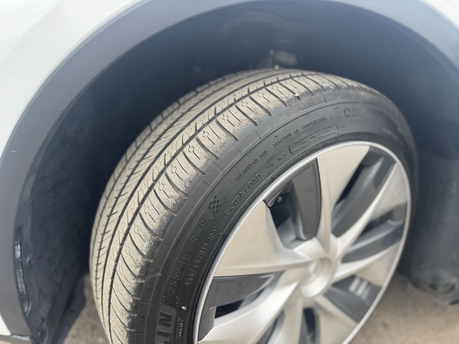 Tesla Model Y 2022 р.в DUAL MOTOR 82kwt