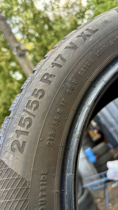 Шини зимові 215/55 r17 Continental