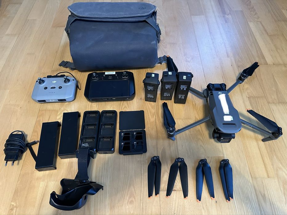 Dji mavic 3 combo z rc pro