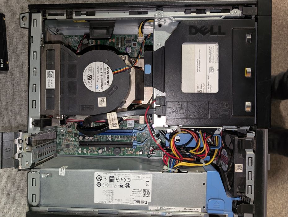 Dell optiplex 790 sff - Intel Core i5 2400s, 8GB ram