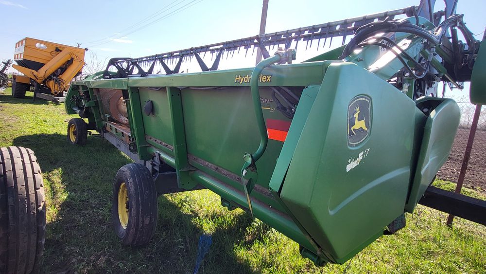 Комбайн JOHN DEERE 9760STS 2007рік