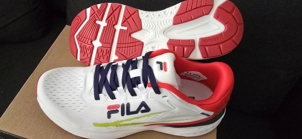 Легкие и мягкие кроссовки Fila PROTAXIUM 41р,оригинал.