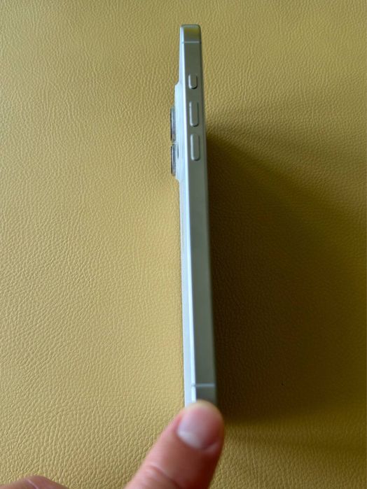 iPhone 16 Pro Max 256GB eSIM White Titanium
