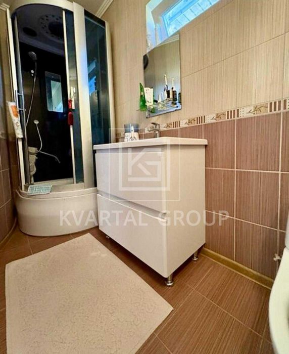 Теплий сімейний будинок 160м² з банею та садом