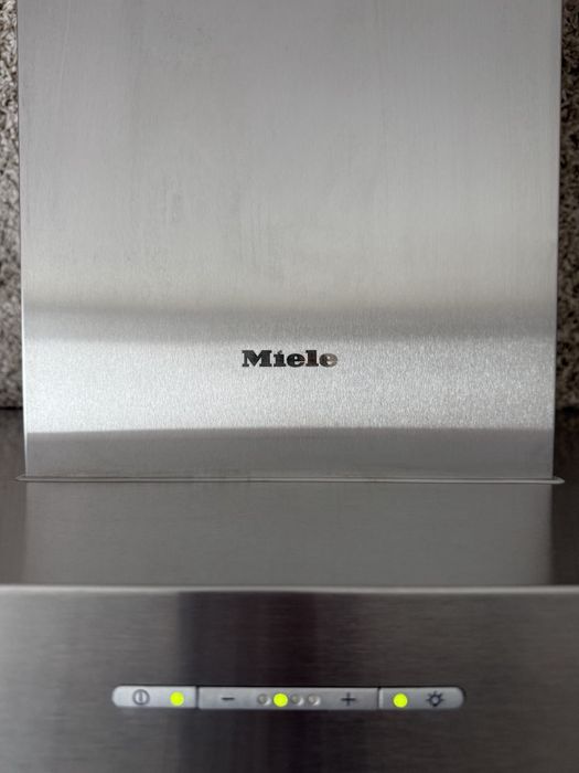Витяжка Miele PUR 91 D