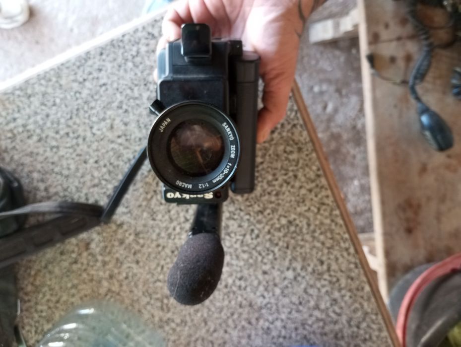 Câmera de filmar antiga sankyo xl320