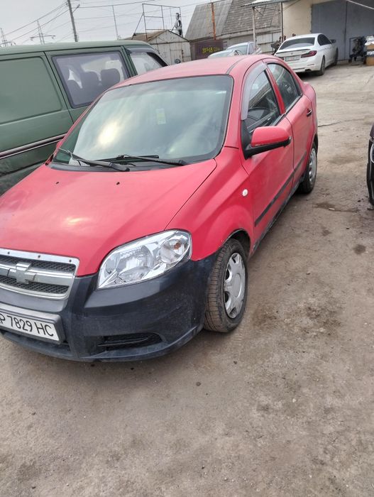 Продам шеврале авєо