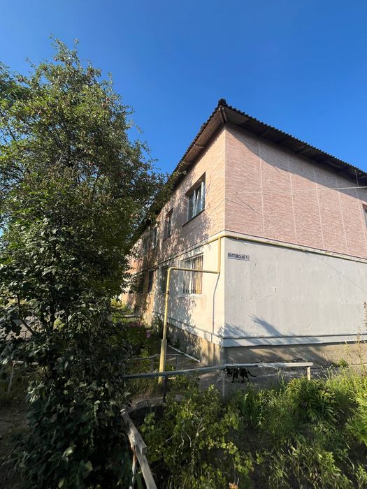 Продам квартиру в Гожулах