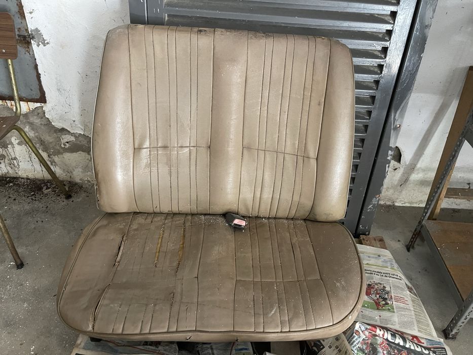 Vendo banco passageiro duplo original UMM campina