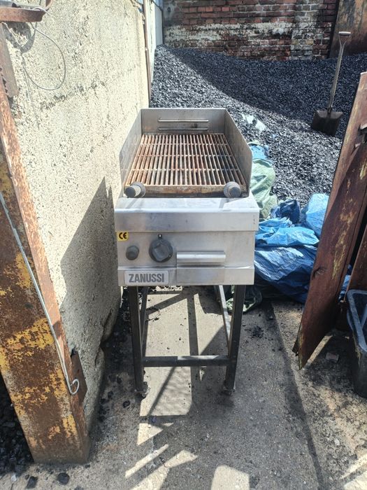 Grill gazowy zanussi