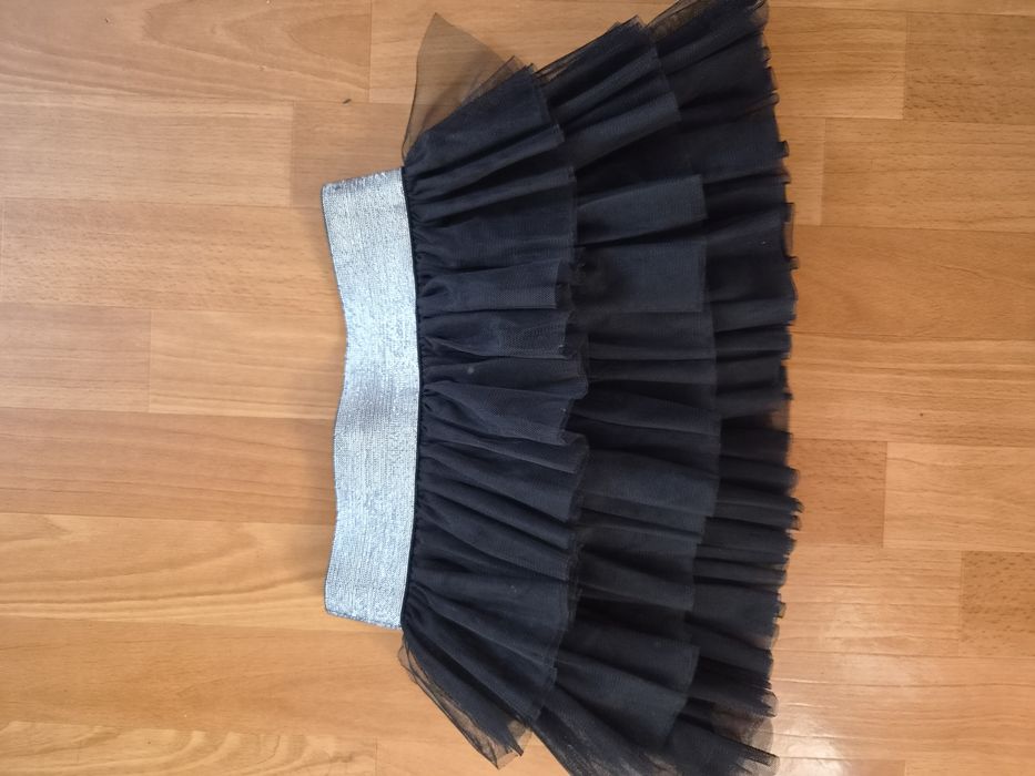Spódniczka dziewczęca roz.104 cm