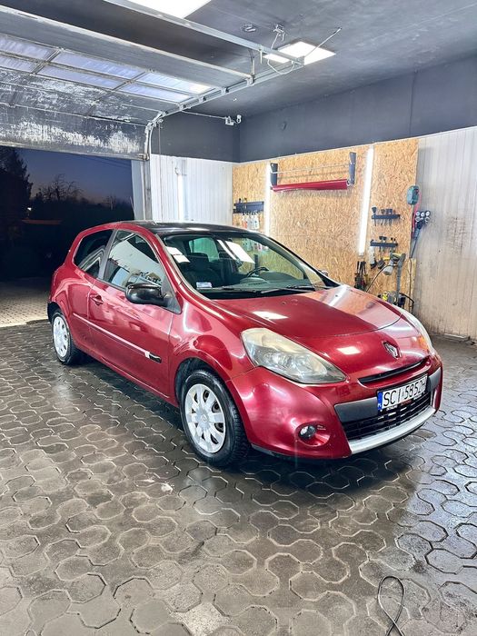 Renault Clio Renault Clio III 2010 r. 1.5 dCi