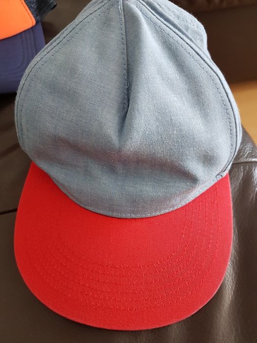 # 3 czapeczki H&M RESERVED 146/152 cena za całość