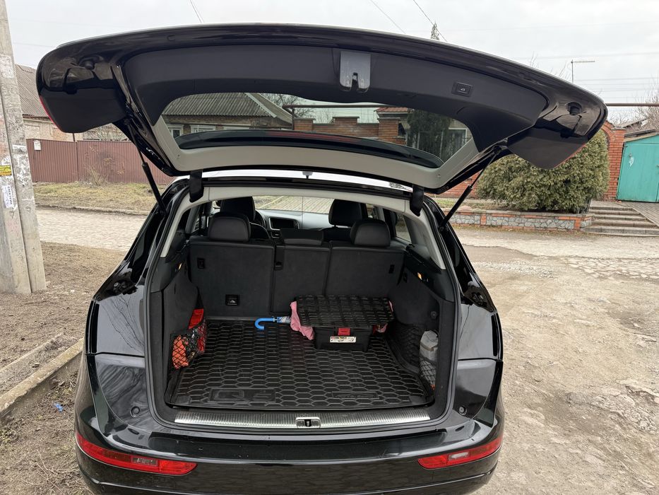 Audi Q5 Premium Plus  gen3  шикарна пропозиція