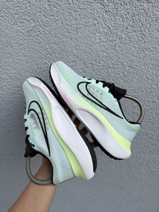 Nike zoom fly 5 кроссовки оригинал 37 размер оригинал найк