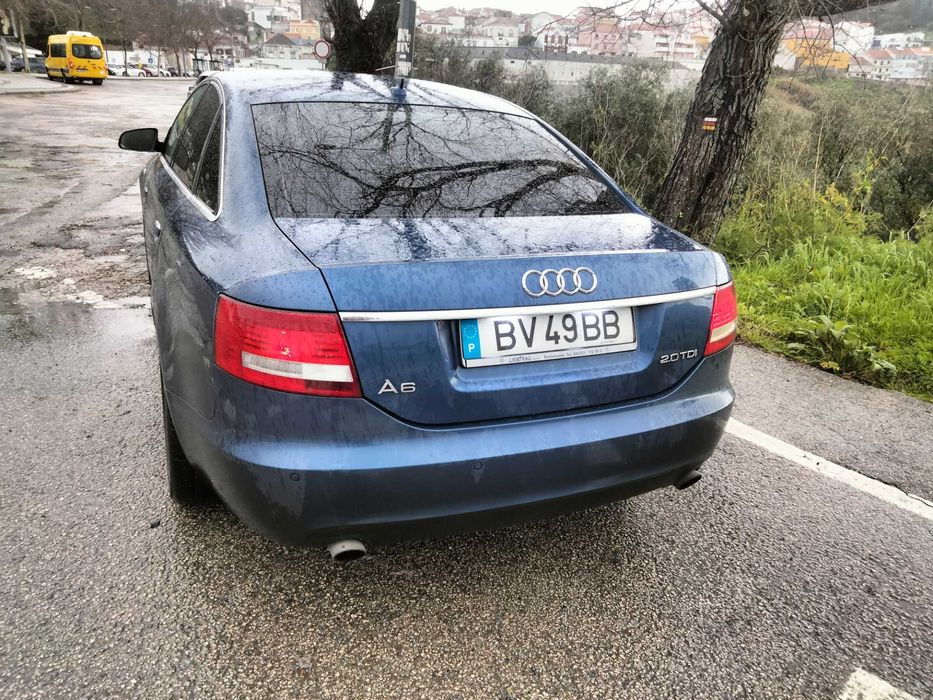 Vendo Audi A6 2.0 TDI