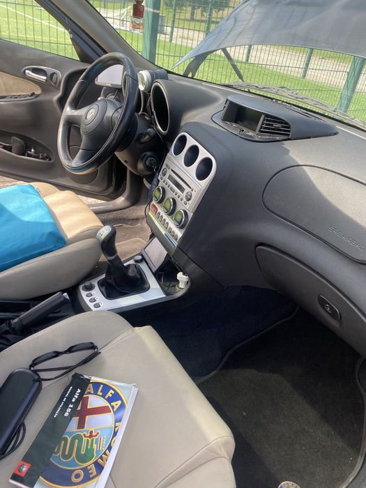 Vendo ou troco por mais pequeno alfa 156TS 1800 gasolina e Gpl