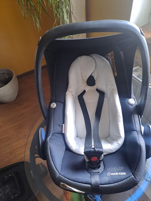 Fotelik, nosidełko samochodowe