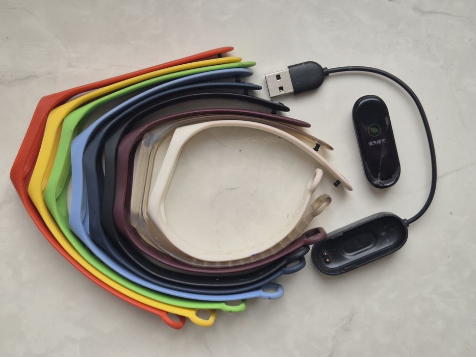 Фітнес браслет Xiaomi Mi Smart Band 4. Тріщина на склі