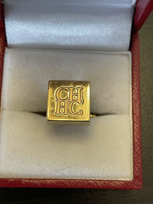 Carolina Herrera запонки