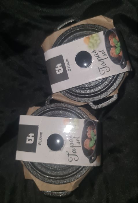 Чавунна каструля казан форма для  випікання запікання