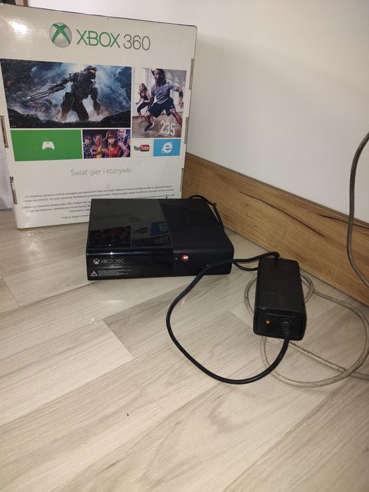 Konsola Xbox 360