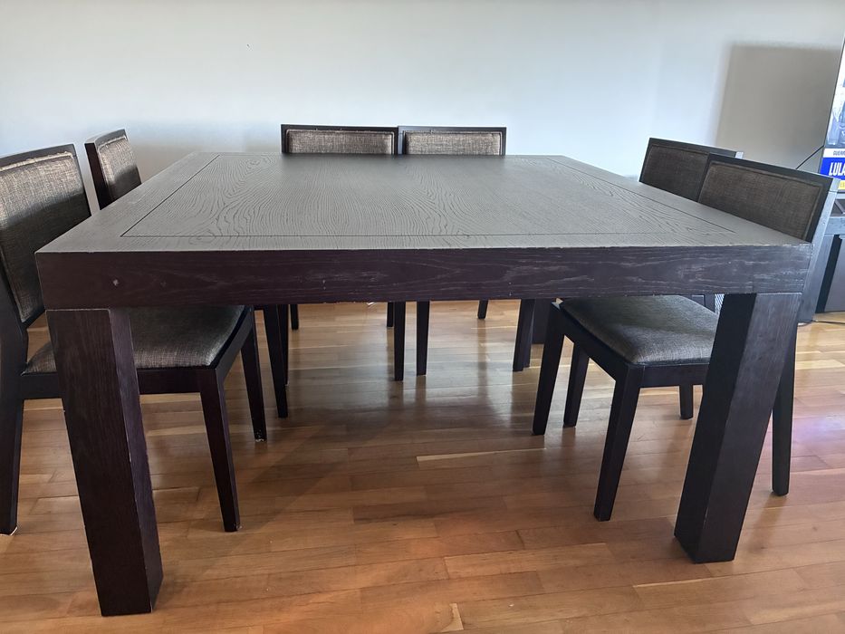 Mesa Sala Jantar com 8 cadeiras