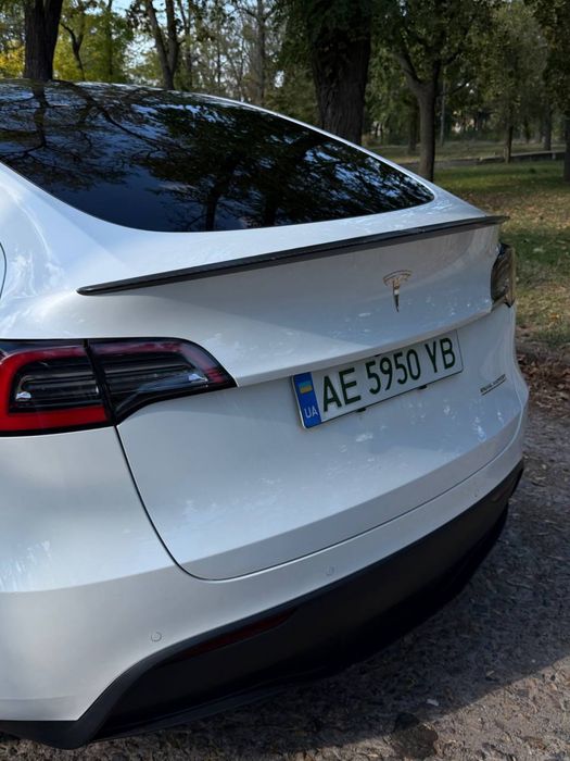 Продам автомобіль Tesla Model Y PERFORMANCE!!!