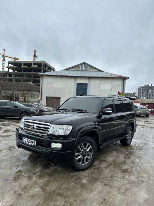 Продам Toyota land Cruiser 100