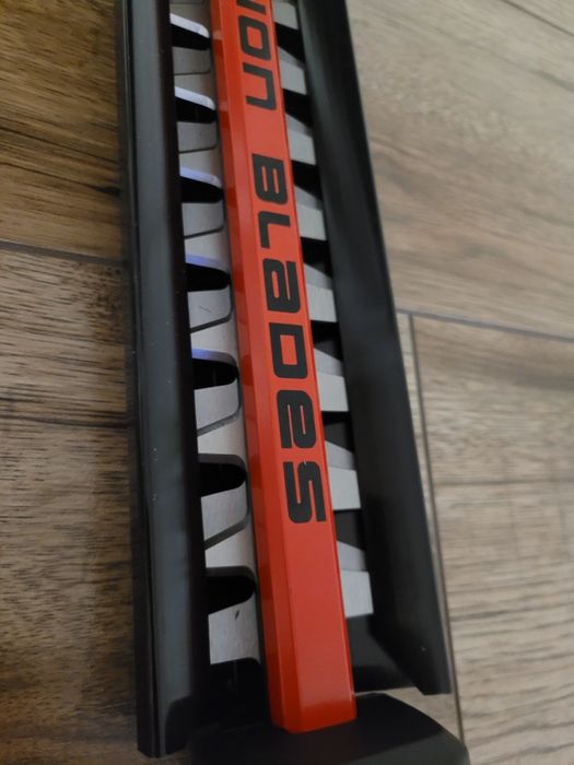 Nożyce do żywopłotu greenworks Pro