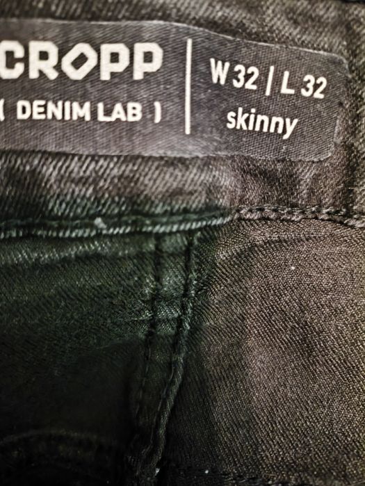 Jeansy skinny z Croppa