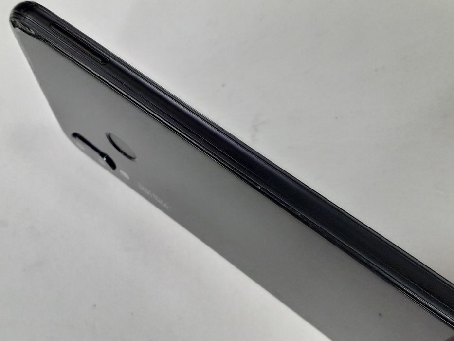 Huawei P20 lite (6/128Gb)