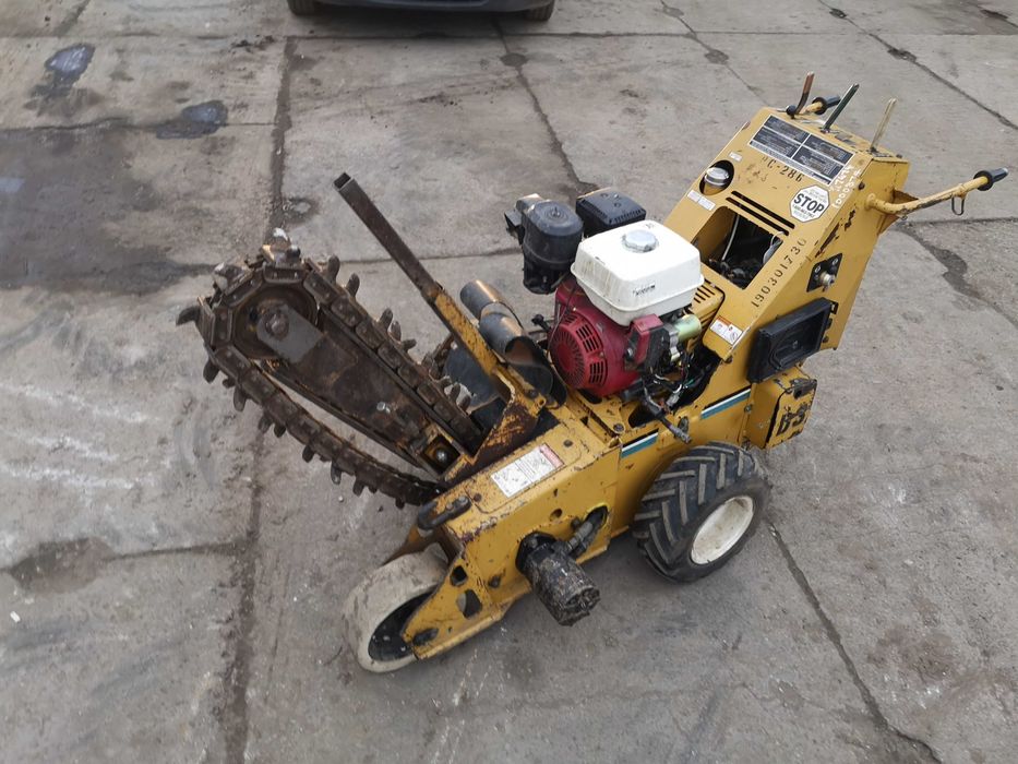 Koparka łańcuchowa do kopania Vermeer RT100