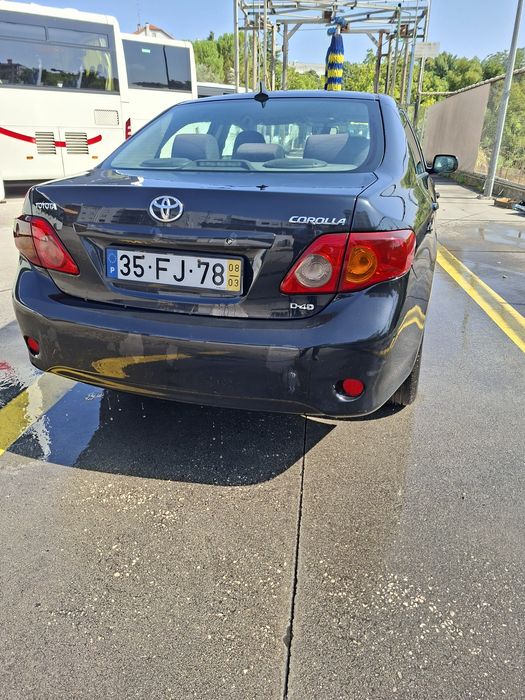 Toyota Corolla 1.4 D-4D (2008) – Estimado / Android Auto & Apple CarPlay — photo 3