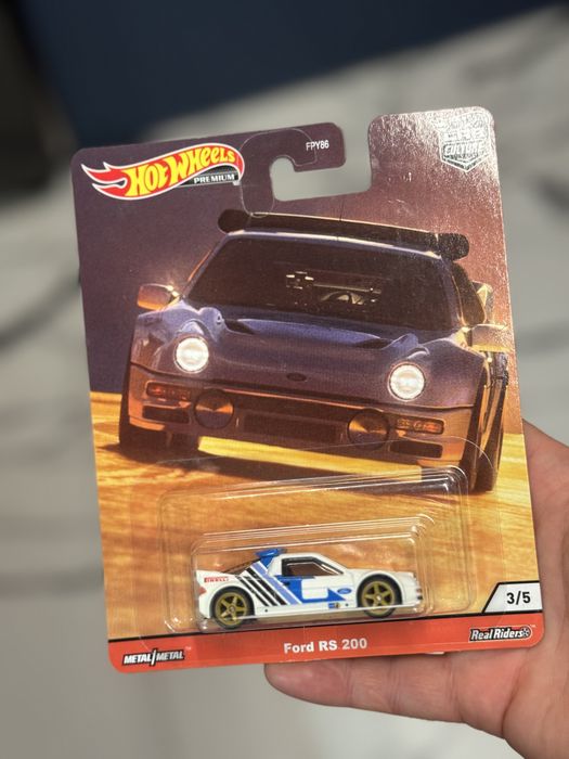 ミニカー Hotwheels STH Ford RS200 Sklep z modelami samochodowymi dla każdego kolekcjonera