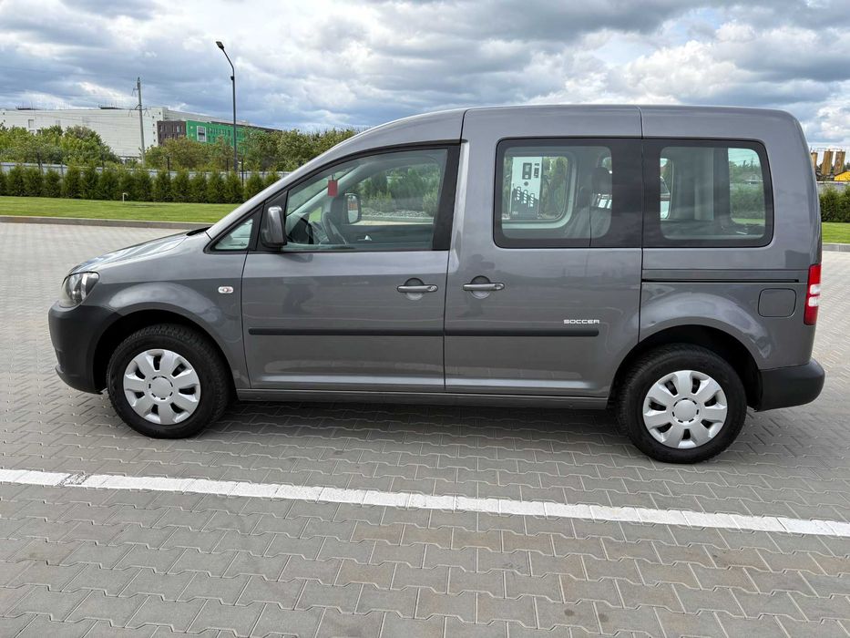 Продаж авто Volkswagen Caddy LIFE, 2014 рік, 1.6 дизель