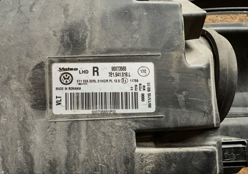 Przednie lampy VW Transporter T6 2016