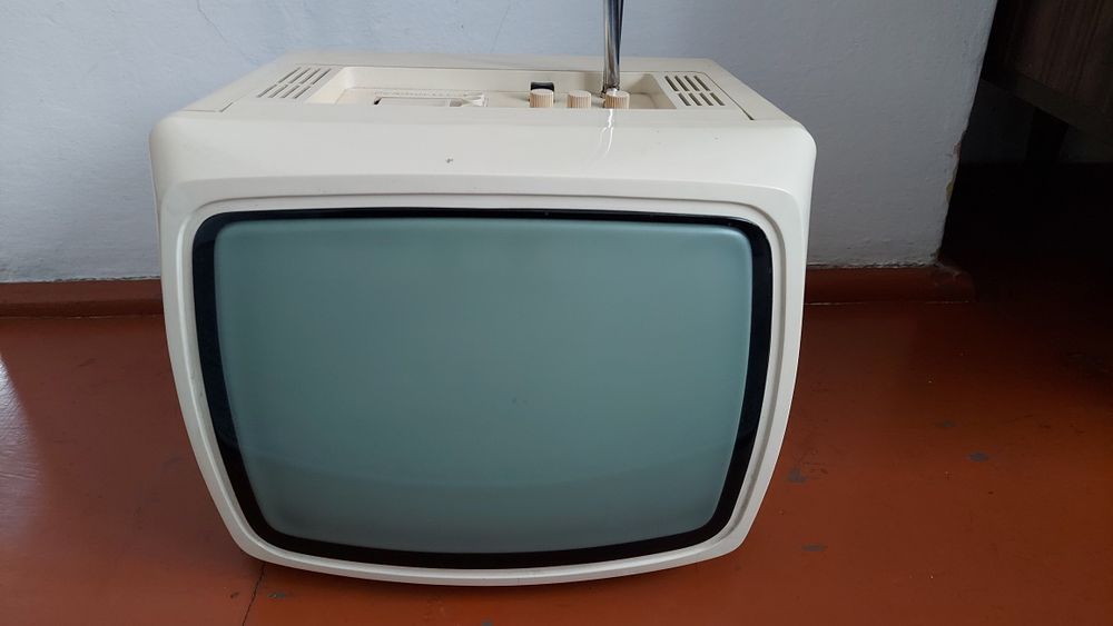 Telewizor Unitra Vela 203