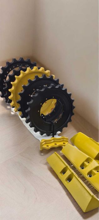 Gąsienica 300x109x36W od ręki/dostawa 24H