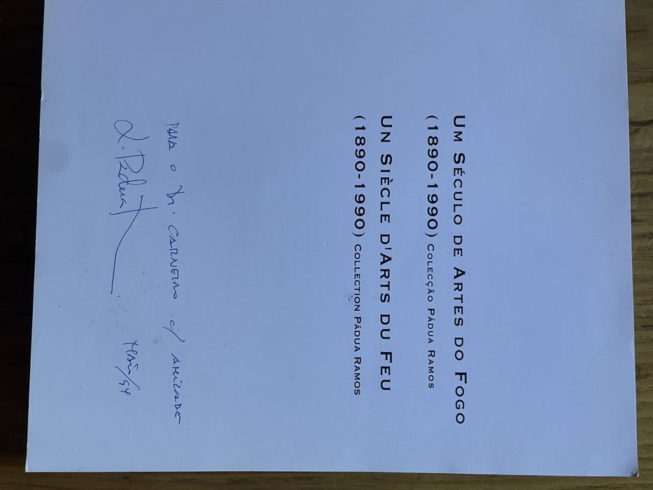 Vendo livro um Seculo de Artes do Fogo coleção Padua Ramos