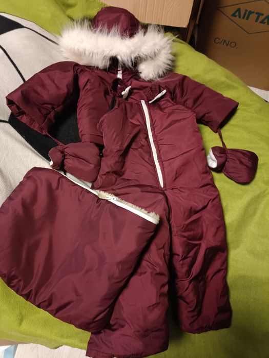 Зимовий комбінезон з народження до80-86 см.
